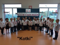Zdjęcie: Szkoła do hymnu 2020