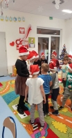 Zdjęcie: Mikołajkowe czytanie bajek