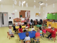 Zdjęcie: Mikołajkowe czytanie bajek