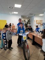 Zdjęcie: Żużlowe spotkanie z przedszkolakami