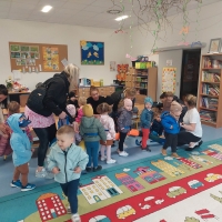 Zdjęcie: Odwiedziny maluchów z Klubiku