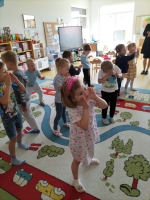 Zdjęcie: Zajęcia pokazowe baletu i disco