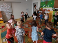 Zdjęcie: Zajęcia pokazowe baletu i disco